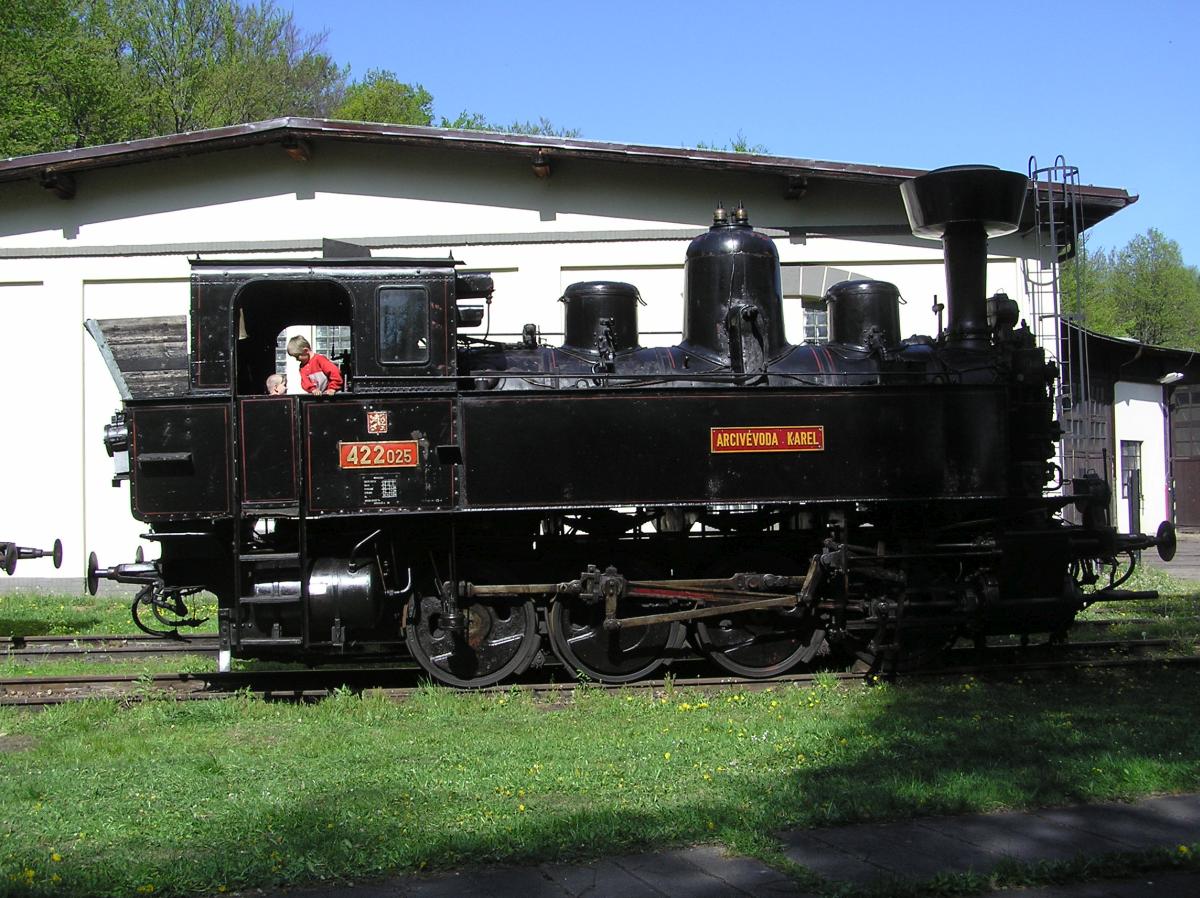 Parní lokomotiva 422.025 arcivévoda Karel - foto 200